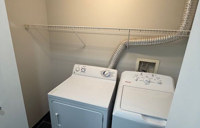 1 bed, 1 bath, 683 sqft, $2,195, Unit 207