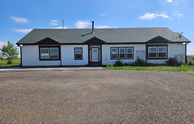 5 Bed 3 Bath Ranch Home with 5 Acres.