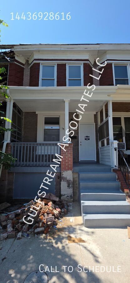 5208 DENMORE AVE