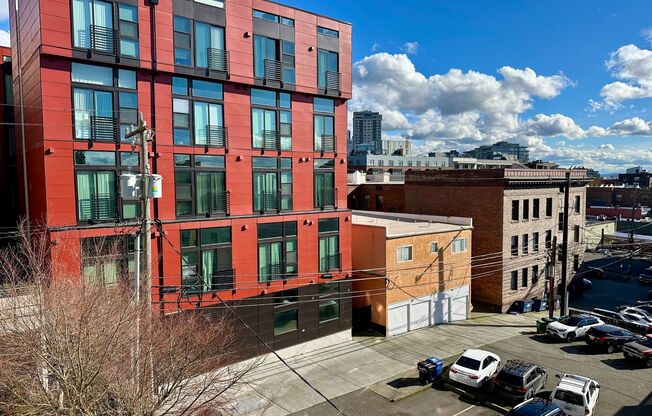 1 bed, 1 bath, 678 sqft, $2,150, Unit Unit 504