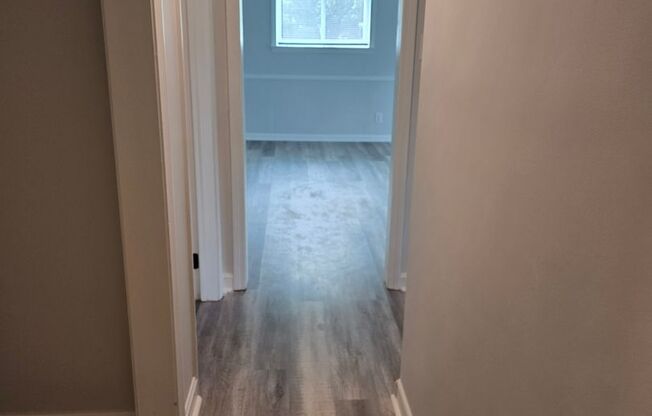 2 beds, 1 bath, 1,136 sqft, $1,250, Unit 7D