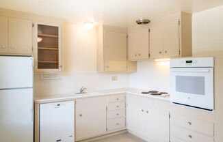 Immaculate 1BR/1BA! Downtown San Anselmo! Parking! Laundry! PROGRESSIVE