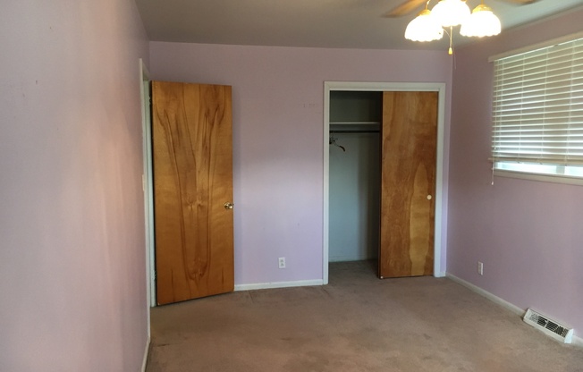 3 beds, 2 baths, $1,550