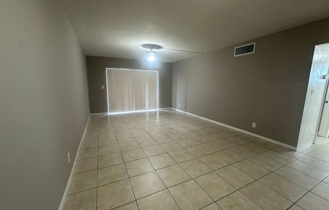 1 bed, 1 bath, $1,900, Unit # 403