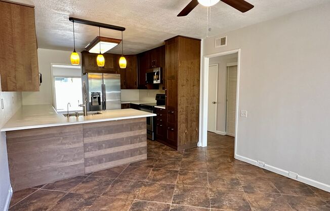 Spacious, Upgraded, 3 Bedroom 2.5 Bath Condo with Private Hot Tub in Point Loma