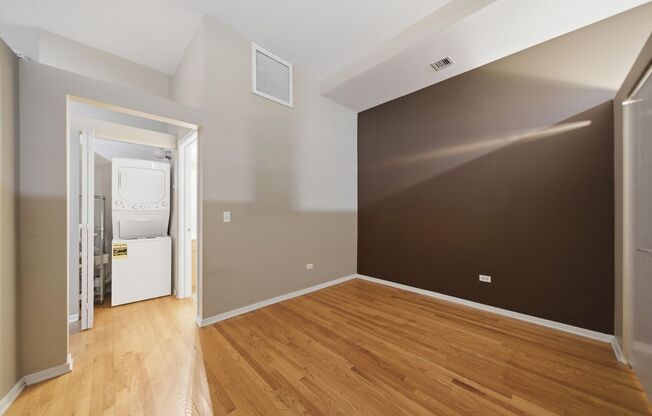 2 beds, 2 baths, $3,100, Unit 506