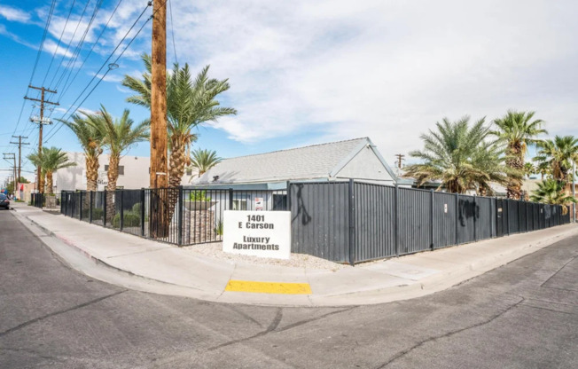Carson Luxury Studios
