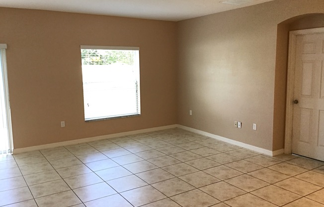 3 beds, 2 baths, $1,865