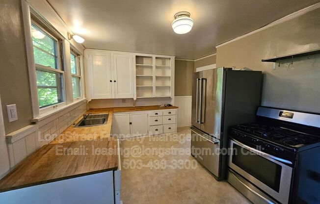 1402 SE 30 AVE