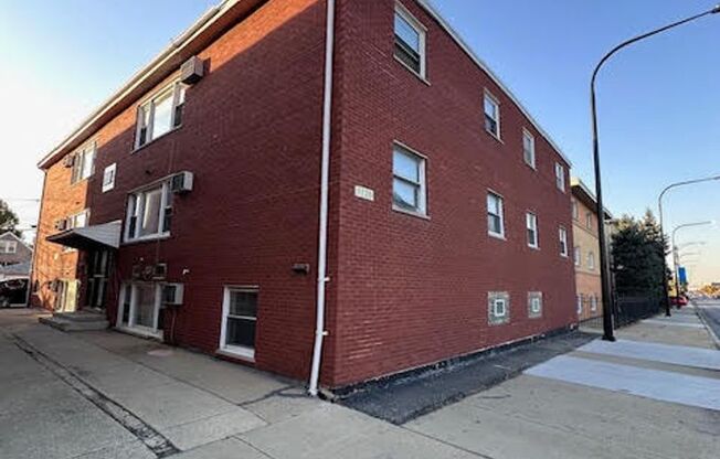 Midway 2 bedroom Condo