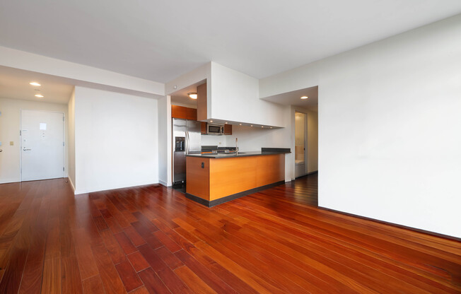 1 bed, 1 bath, 803 sqft, $3,800, Unit 22C