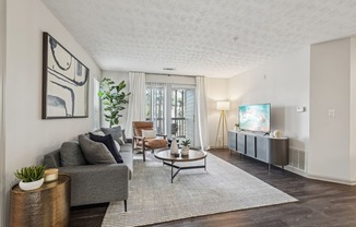 Spacious Living Room at Gwinnett Pointe Apartments in Norcross, GA 30093