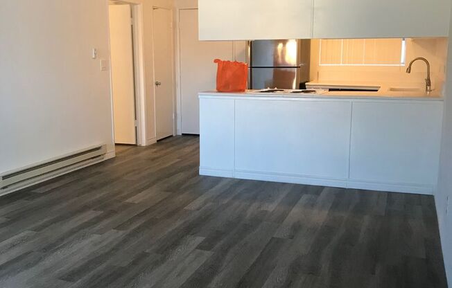 1 bed, 1 bath, 729 sqft, $2,645, Unit D203
