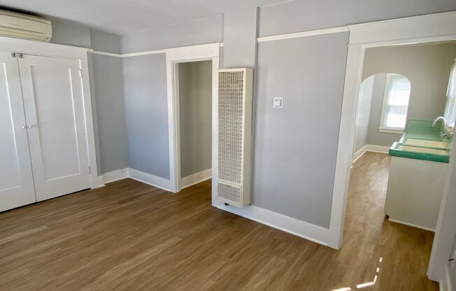 2315-2317 State Street