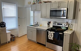 145 HIGHLAVE AVE