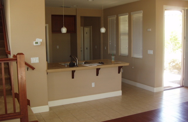 Woodcreek Oaks Location. Nice home, modern amenities