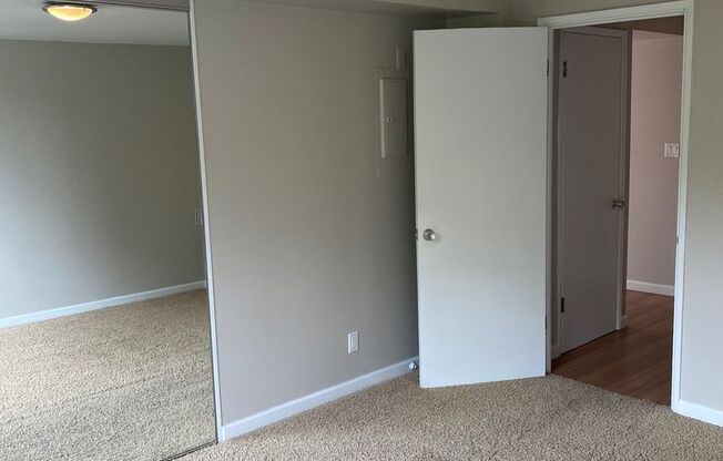 1 bed, 1 bath, 587 sqft, $1,450, Unit 706