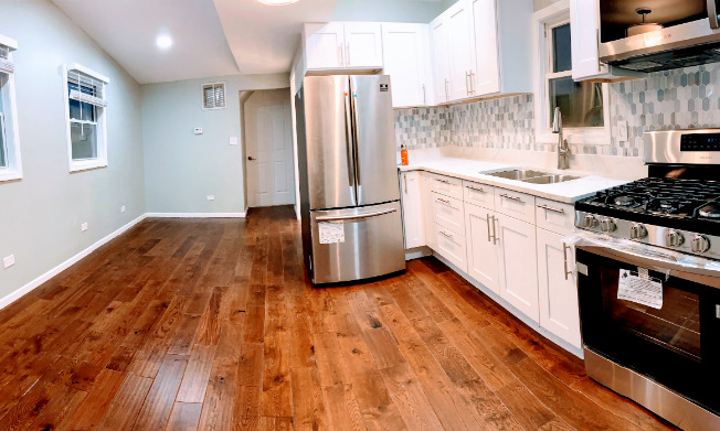 3418 W Mclean Ave