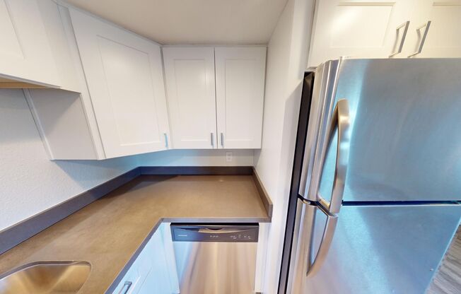 2 beds, 1 bath, 900 sqft, $1,390, Unit 25