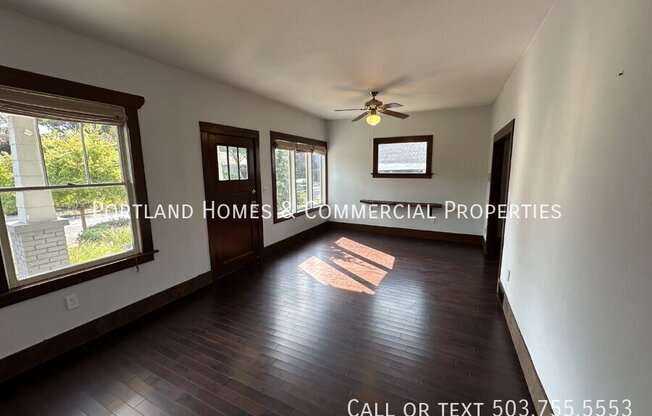 915 NE 80th Ave.