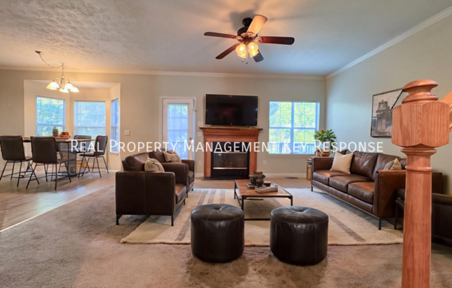1208 SPRINGWOOD DR