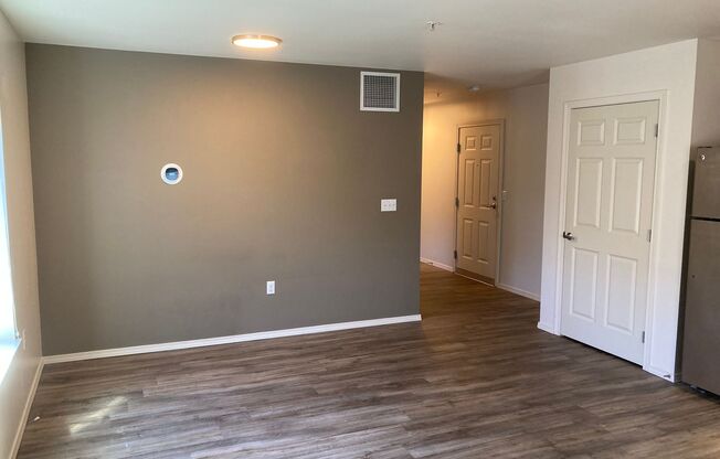 1 bed, 1 bath, 591 sqft, $1,828, Unit 6-G