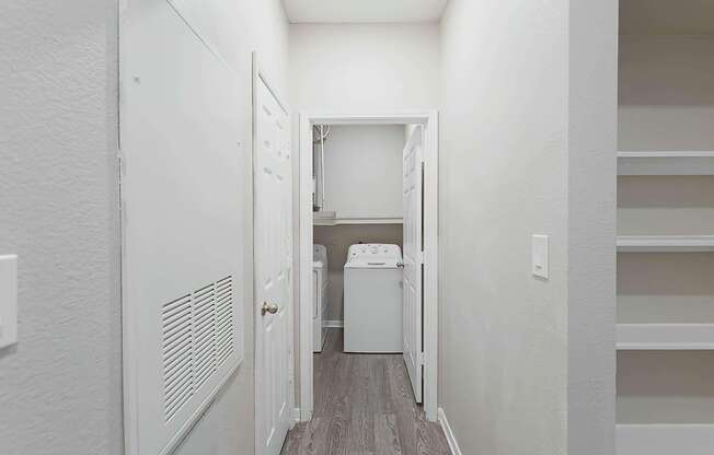 3 beds, 2 baths, 1,299 sqft, $1,656