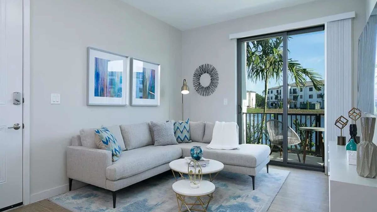 Living Room at Portofino Vineyards, Fort Myers, FL 33967