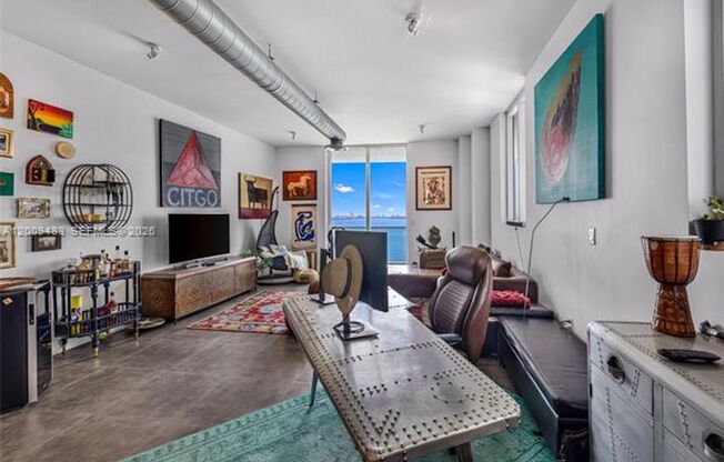 700 NE 25th St # 1104 (A12009483)