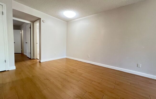 1 bed, 1 bath, 700 sqft, $1,200, Unit OCR-113