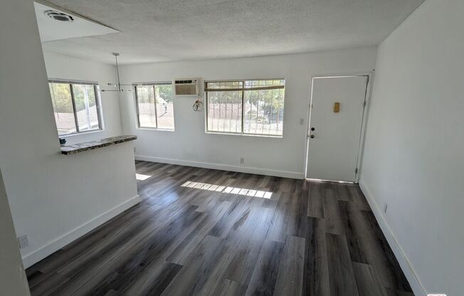 1 bed, 1 bath, 3,337 sqft, $2,000, Unit 3