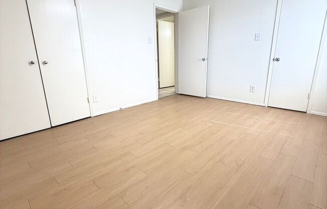 1 bed, 1 bath, 700 sqft, $1,024, Unit LAW11-215