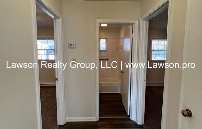 2 beds, 1 bath, 750 sqft, $1,100, Unit Moran 625