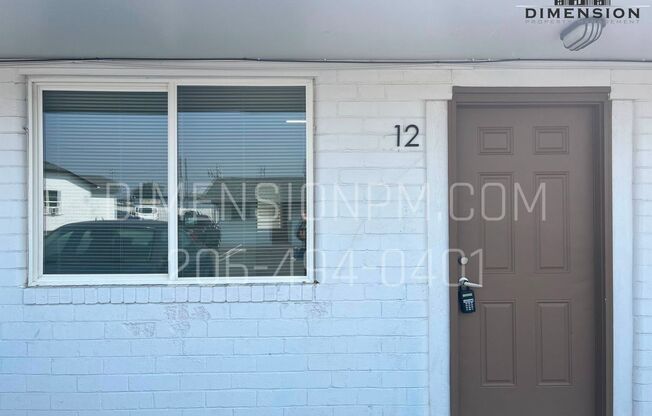 1 bed, 1 bath, 288 sqft, $695, Unit Unit 012