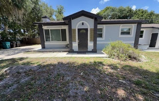270 W PINELOCH AVE