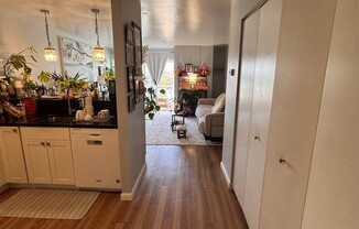 2 beds, 1 bath, 1,100 sqft, $2,400, Unit 718