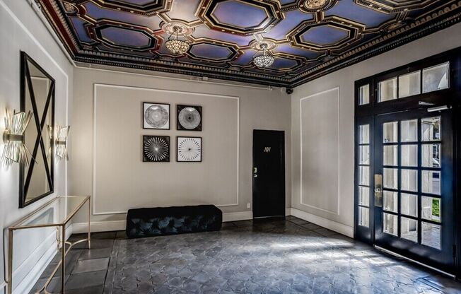 La Chandelle Apts...Charming building...Renovated Apartments Available...Hardwood Floors!