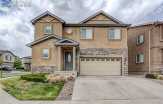 Large! Stucco 4 bed, 3.5 bath, 2 car near Powers and Marksheffel