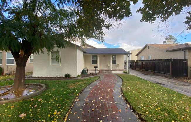 REDUCED!!  Newly Remodeled 3 Bed 1 Bath Home for Rent!