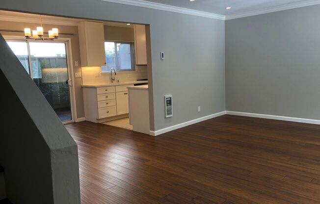 2 beds, 1.5 baths, 1,000 sqft, $3,695, Unit 11