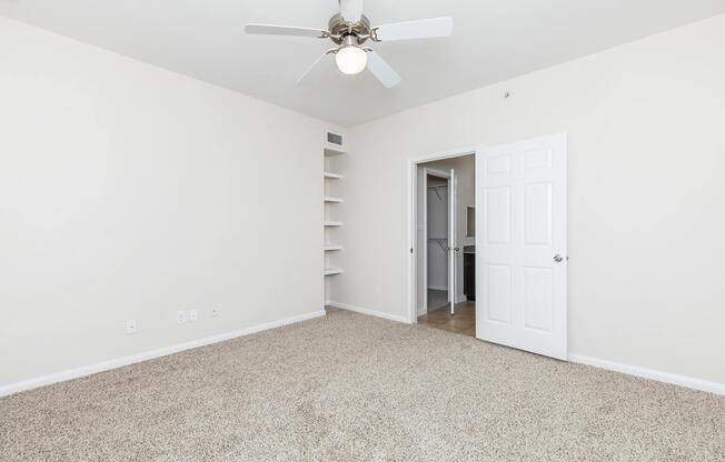 3 beds, 2 baths, 1,170 sqft, $1,957