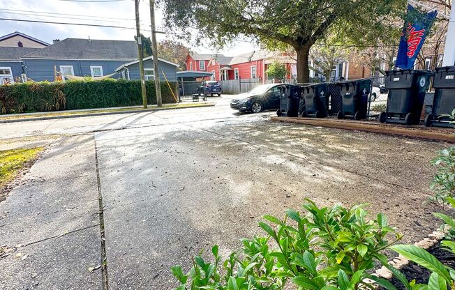 Uptown Rental: 2BR Duplex with Parking & Yard