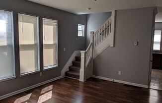 4 beds, 2 baths, 1,823 sqft, $2,100, Unit 1525 Summit St.