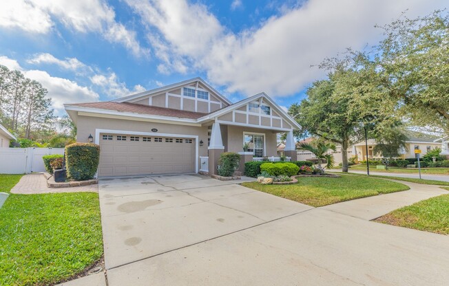 4 Bedroom Home For Rent in Lutz!