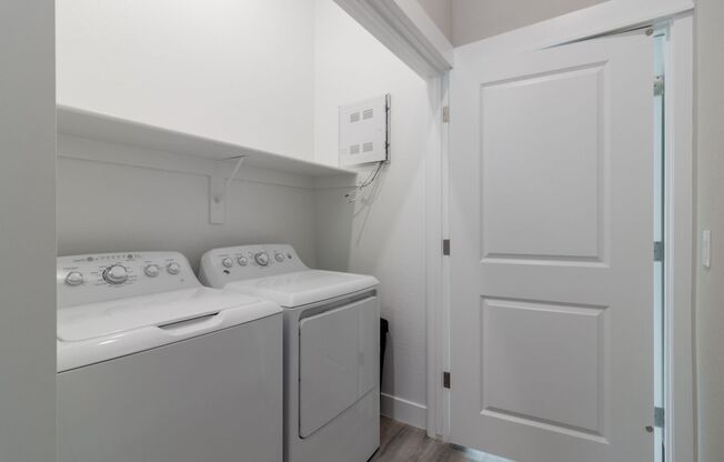 1 bed, 1 bath, 616 sqft, $1,824, Unit Unit 4