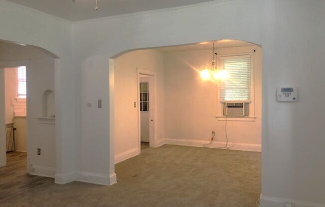 3 beds, 1 bath, $1,650