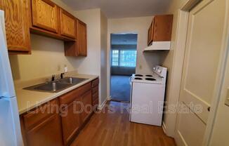 323 S 47 ST