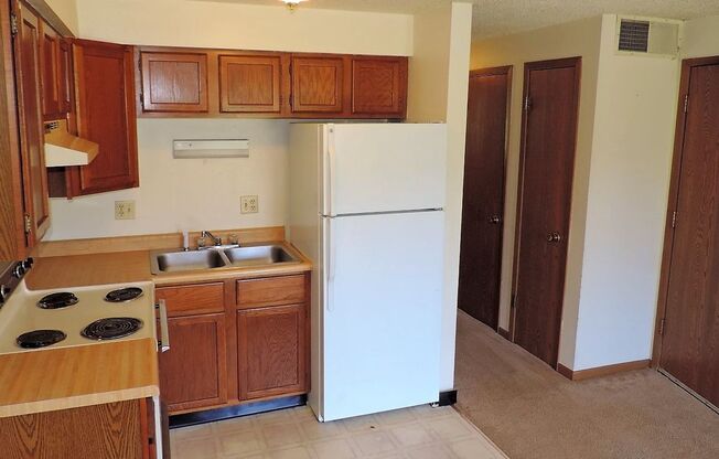 1 bed, 1 bath, 532 sqft, $875, Unit #06