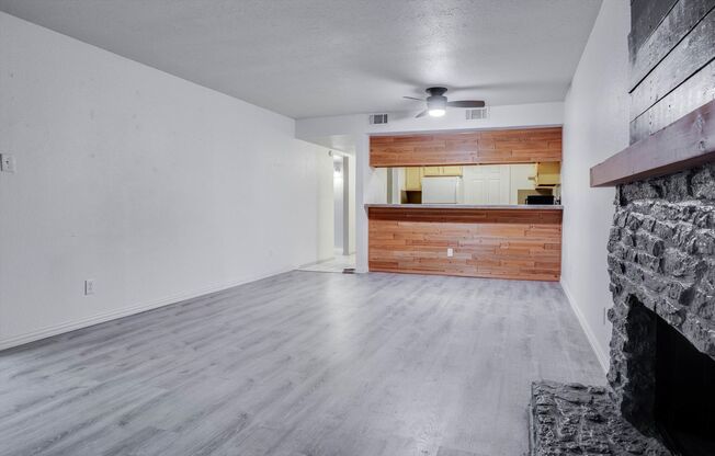 2 beds, 1 bath, $1,375