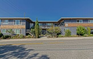 1923 Vanderbilt Lane